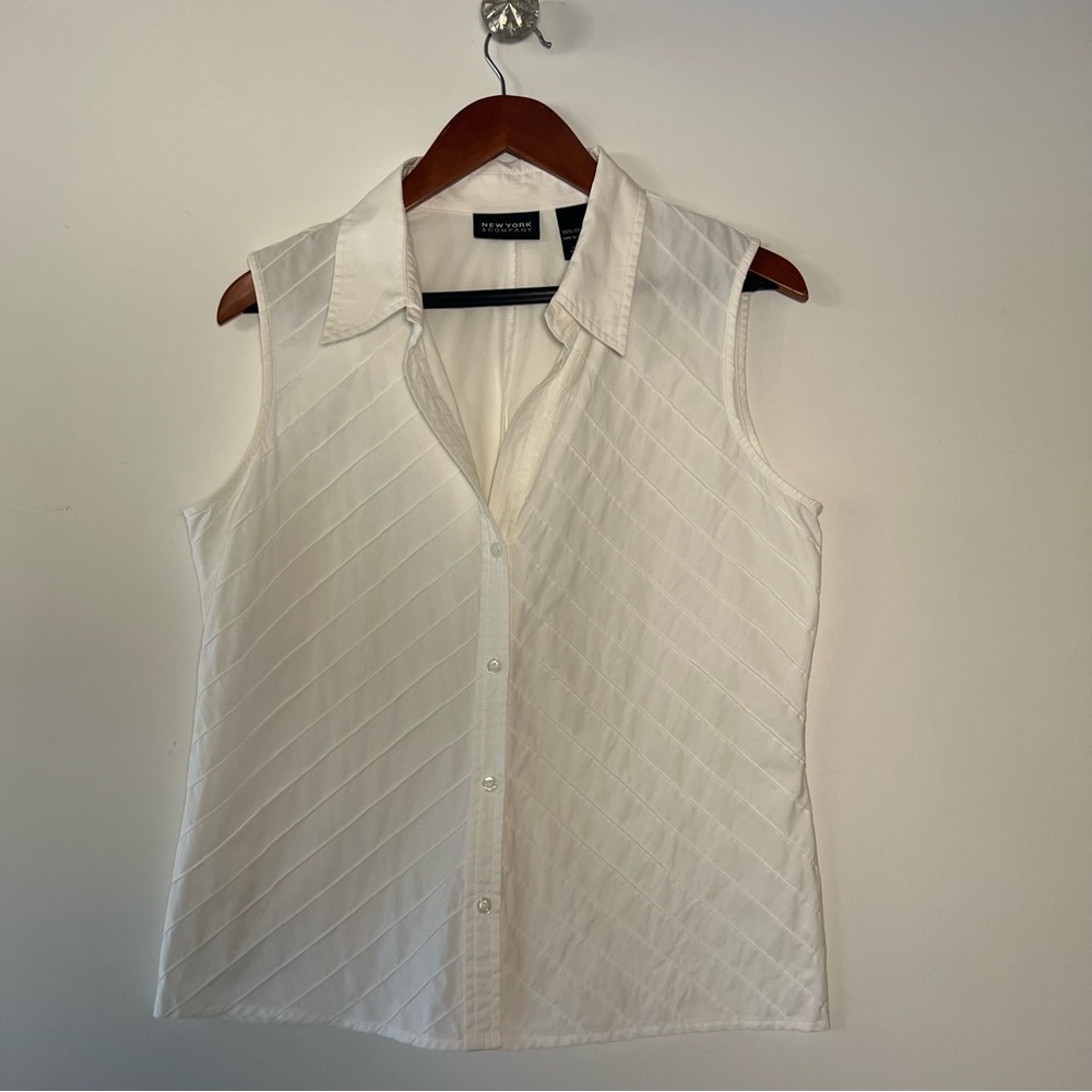 ÑEW YORK COMPANY TANK TOP BLOUSE - Picture 4 of 16